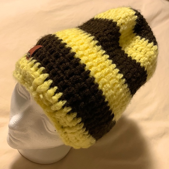 Elm toque - Picture 3 of 6